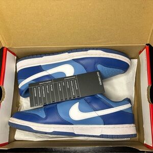 Nike Men’s Low-Top Sneakers - Dark Blue/Light Blue/White